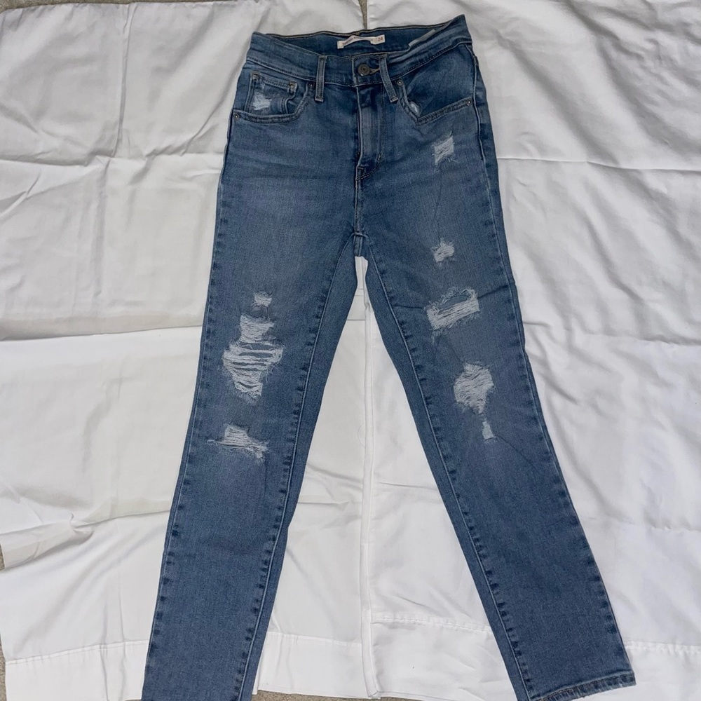 Levi’s High Rise Straight Jeans